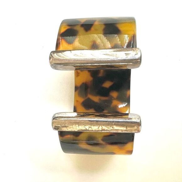 Nine West leopard open cuff bracelet - Picture 4 of 8